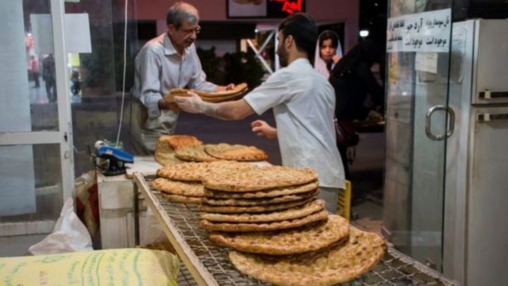 گرانی آرد تعطیلی ده‌ها نانوایی را در کوردستان در پی داشته است